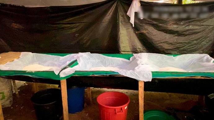 Bogotá. Septiembre 17 de 2023. Laboratorio para el procesamiento de cocaína y un depósito ilegal de explosivos. (Externos-Armada de Colombia).
