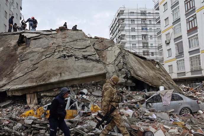 Archivo - Daños materiales en Diyarbakir a causa de los terremotos del 6 de febrero en el sur de Turquía.