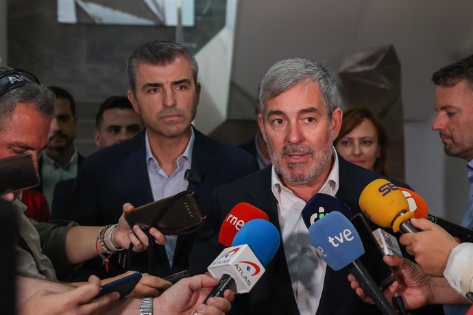 Archivo - El presidente de Canarias y secretario general de Coalición Canaria, Fernando Clavijo