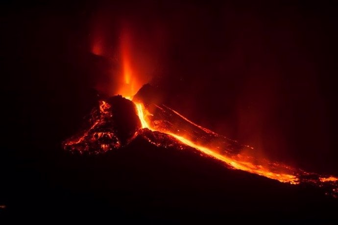 Archivo - El magma del volcán de La Palma ayuda a pronosticar el final de una erupción