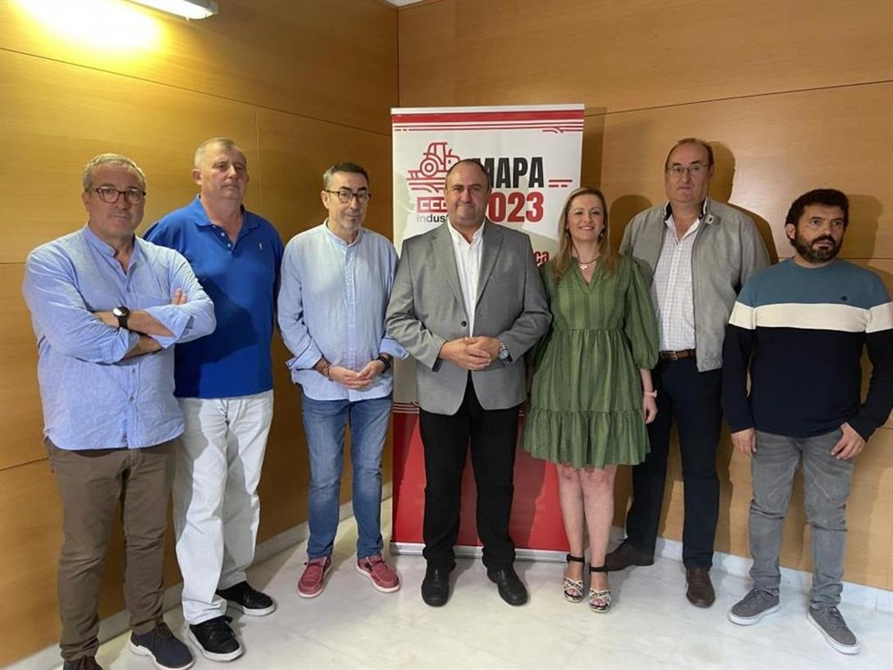 El consejero de Agricultura, Ganadería y Desarrollo Rural, Julián Martínez Lizán, en la jornada de la PAC de CCOO