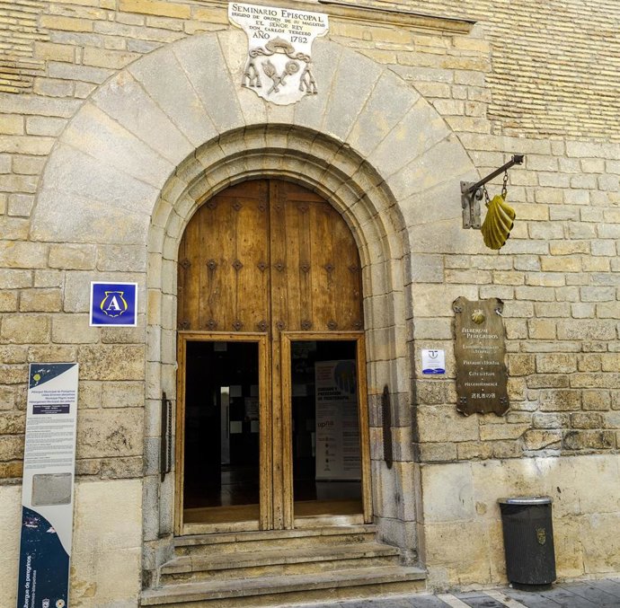Albergue Jesús y María, en Pamplona.