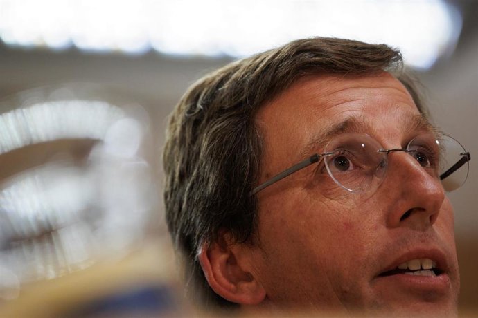 El alcalde de Madrid, José Luis Martínez-Almeida, ofrece una rueda de prensa