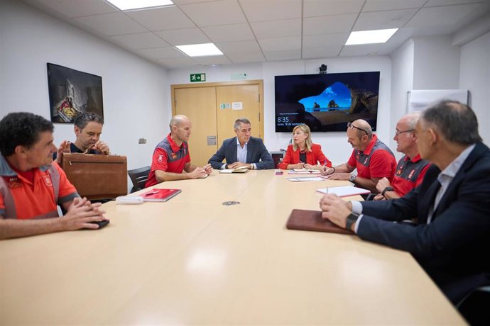 Reunión con la Policía Foral.