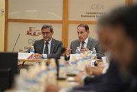 CEA y Junta analizan la "hoja de ruta" para el impulso de la Industria andaluza dentro del Pacto Social y Económico