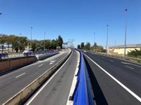 Ayuntamiento de Huelva pide "paciencia" tras los atascos en el puente del Odiel por las obras para mayor "seguridad"
