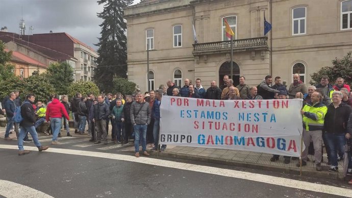 Archivo - Trabajadores de Ganomagoga protestando en Ponteareas.