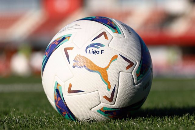 Archivo - Ilustration, ball of La Liga F during the Ciudad de Alcala Trophy women football match played between Atletico de Madrid Femenino and AS Roma at Centro Deportivo Wanda Alcala de Henares on August 06, 2023, in Madrid, Spain.