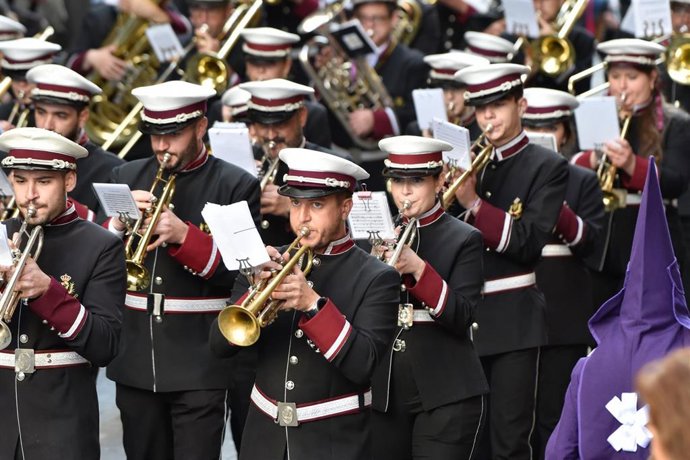 Archivo - Imagen de archivo de una banda de música