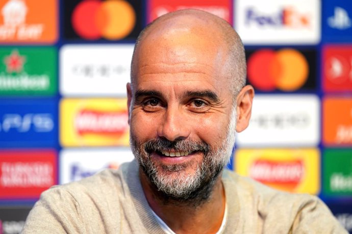 18 September 2023, United Kingdom, Manchester: Manchester City manager Pep Guardiola speaks during a press conference at City Football Academy ahead of Tuesday's UEFA Champions League Group G soccer match against Crvena zvezda. Photo: Martin Rickett/PA 