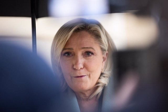 Archivo - April 11, 2023, Paris, France, France: National Assembly parliamentary group President for the French far right Rassemblement National (RN) party Marine Le Pen speaks to the press after a meeting with France s Prime Minister at the Hotel de Mati