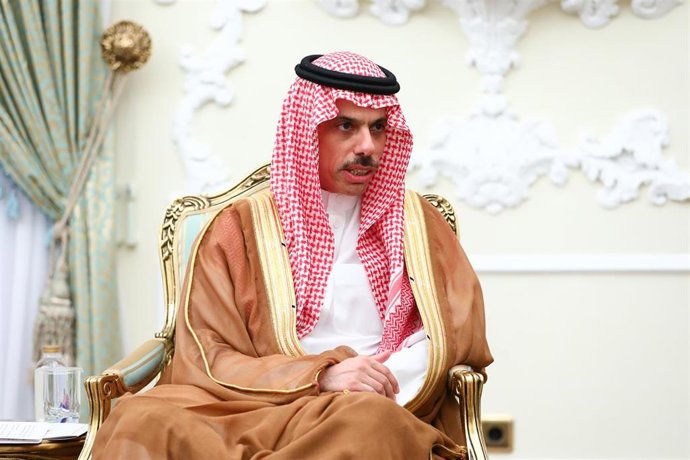 Archivo - El ministro de Exteriores de Arabia Saudí, Faisal bin Farhan