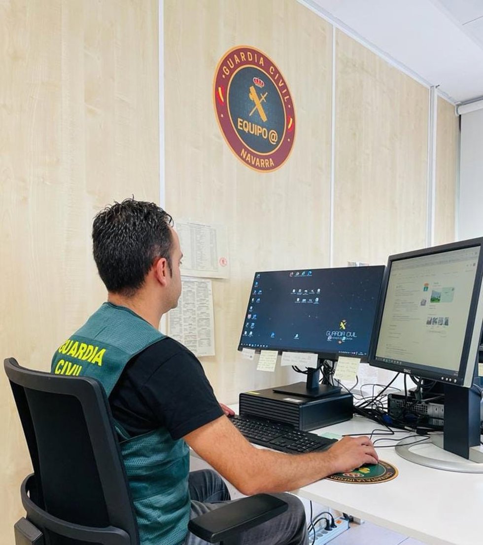Archivo - Sucesos.- Esclarecen una estafa de 7.365 euros e investigan a 9 personas por la venta de un vehículo de segunda mano