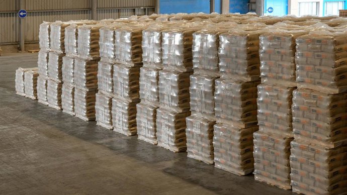 Archivo - Producción de cemento