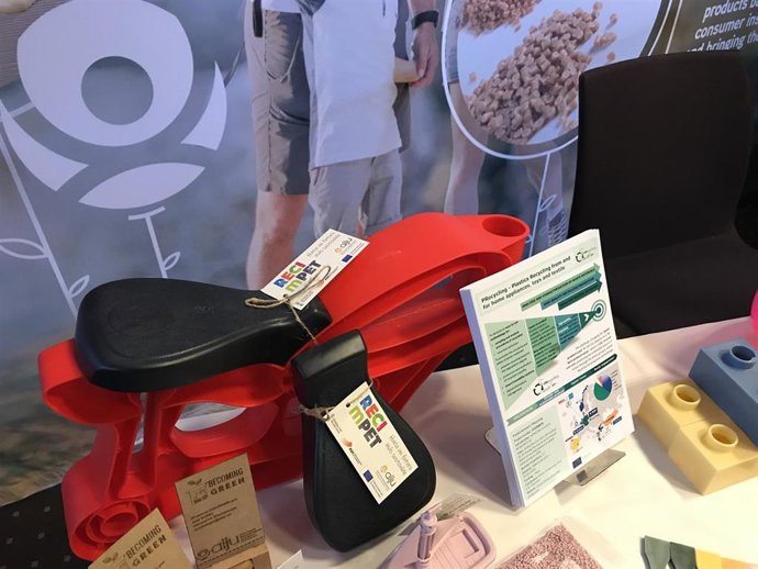 AIJU investiga el reciclaje seguro de residuos plásticos de electrodomésticos, juguetes y textil