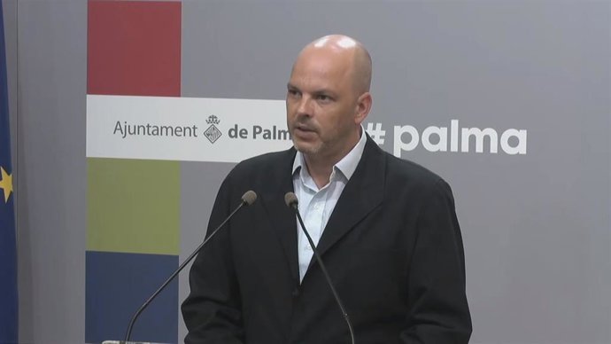 El teniente de alcalde de Urbanismo, Vivienda y Proyectos Estratégicos, Óscar Fidalgo.