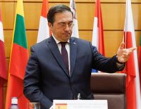 Espanya proposa a la UE començar amb l'oficialitat del català i després incloure el basc i el gallec