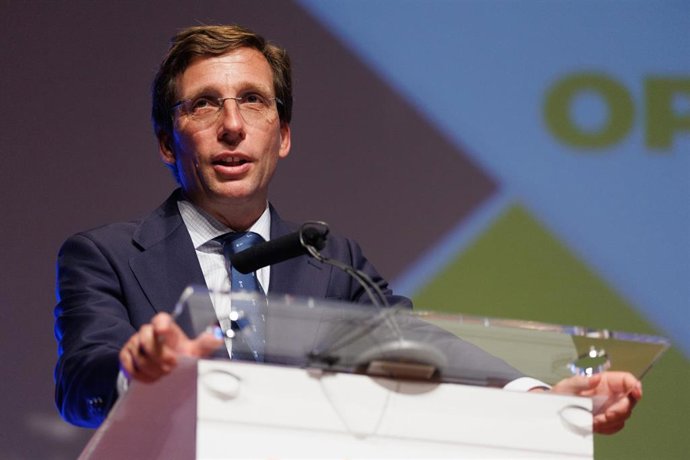 Archivo - El alcalde de Madrid, José Luis Martínez-Almeida, interviene durante la segunda jornada del VI Congreso Iberoamericano CEAPI