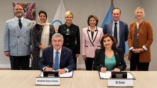 El COI y ONU Mujeres firman un nuevo acuerdo para promover la igualdad de género a través del deporte