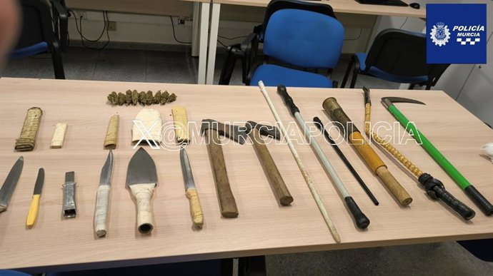 Objetos intervenidos por la Policía Local de Murcia en el barrio de La Fama