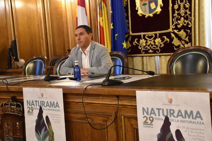 El presidente de la Diputación de Cuenca, Álvaro Martínez Chana, presenta Naturama