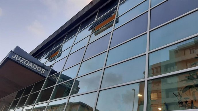 Archivo - Sede de Juzgados de Santander, en Salesas