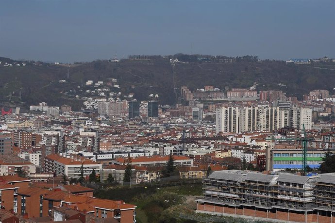 Archivo - Imagen de la ciudad de Bilbao.