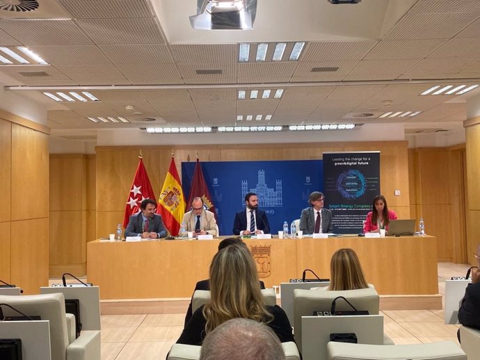 Rueda de prensa de enerTIC para dar a conocer los detalles del Smart Energy Congress 2023.