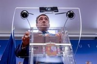 El PNV advierte que la postura del Gobierno de no priorizar el euskera en la UE "no facilita" la investidura de Sánchez