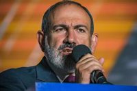 El primer ministro de Armenia denuncia llamamientos para un "golpe de Estado" en el país