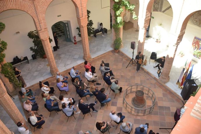 El Museo Arqueológico de Badajoz ofrece una exposición con instrumentos musicales de la corte de Alfonso X.