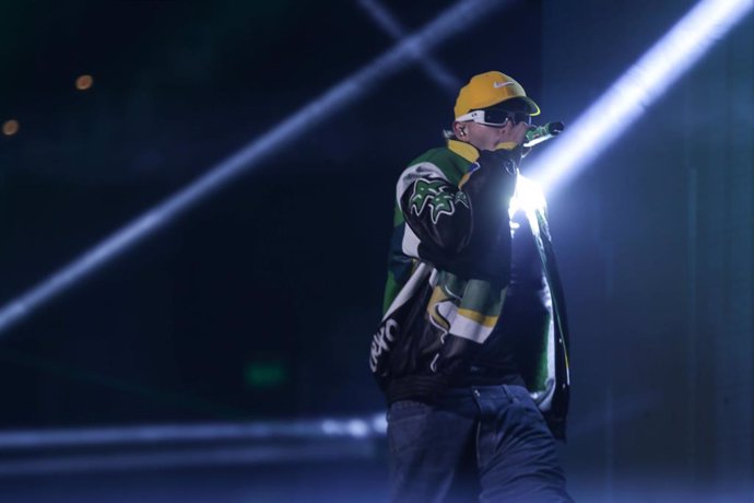 Bogotá. Diciembre 3 de 2022. El artista paisa de música urbana Ferxxo, FEID llegó a bogotá con su tour Nitro Jam de tres fechas sold out en el movistar arena. (Colprensa - Camila Díaz )