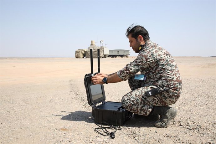 Un ejercicio militar iraní con equipo electrónico (Archivo)