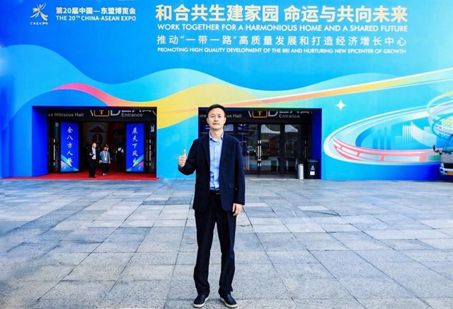 Zhang Yong, co-founder and CEO of NETA Auto, attends China-ASEAN Expo