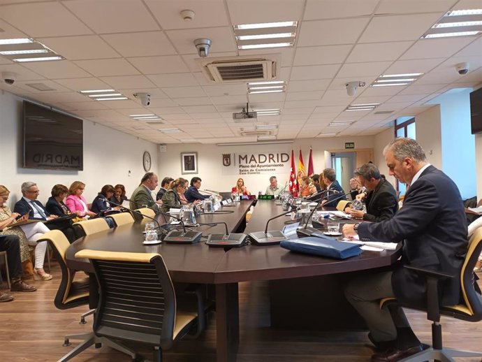 Archivo - Comisión de Obras, Equipamientos Públicos y Políticas de Vivienda del Ayuntamiento de Madrid