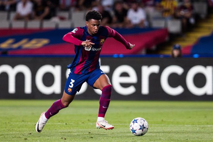 Alejandro Balde of Fc Barcelona during the UEFA Champions League Group H  match played between FC Barcelona and Royal Antwerp FC at Estadi Olimpic Lluis Companys on September 19, 2023 in Barcelona, Spain.