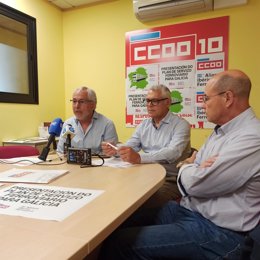 De izquierda a derecha: Pau Noy Antonio Conde y Gregorio Bermejo en rueda de prensa de CC.OO.