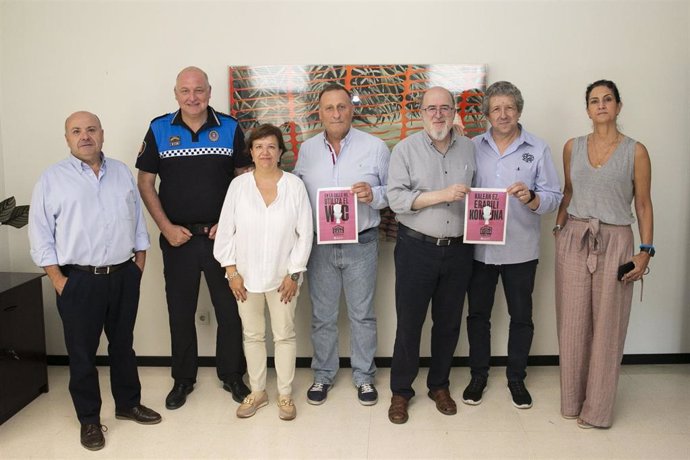 Reunión de representantes del Ayuntamiento de Pamplona y tres asociaciones de hostelería.