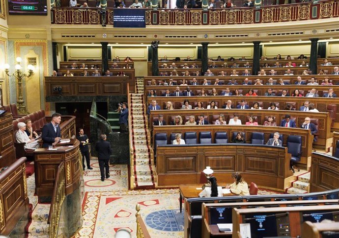 O portavoz de ERC no Congreso, Gabriel Rufián, intervén durante unha sesión plenaria na apróbase o uso das linguas cooficiais no Congreso dos Deputados, a 19 de setembro de 2023, en Madrid (España). A aprobación 'exprés' do uso de