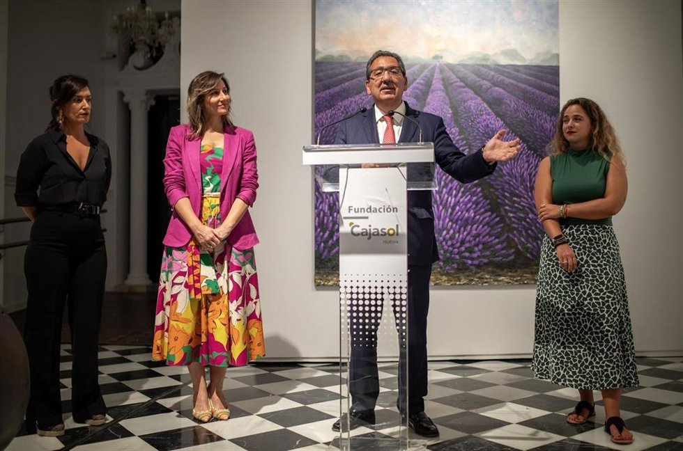 Inauguración de la exposición 'Epifanías' en la Fundación Cajasol en Huelva.