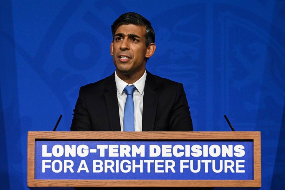 20 September 2023, United Kingdom, London: UK's Prime Minister Rishi Sunak delivers a speech on the plans for net-zero commitments in the briefing room at 10 Downing Street. Photo: Justin Tallis/PA Wire/dpa