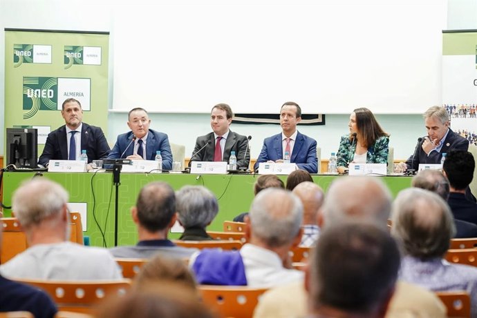 Jornadas divulgativas 'Calar Alto. Una ventana al universo de Almería'