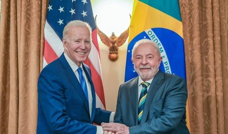 Política