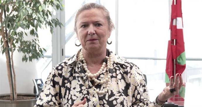 Archivo - La consejera de Salud, Gotzone Sagardui