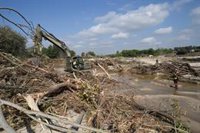 La Comunidad ha limpiado 29,5 kilómetros de calles y retirado casi 4.000 toneladas de lodo tras la DANA