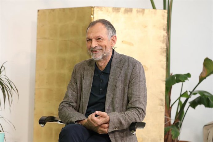 Archivo - El director ejecutivo de ECODES, Victor Viñuales.