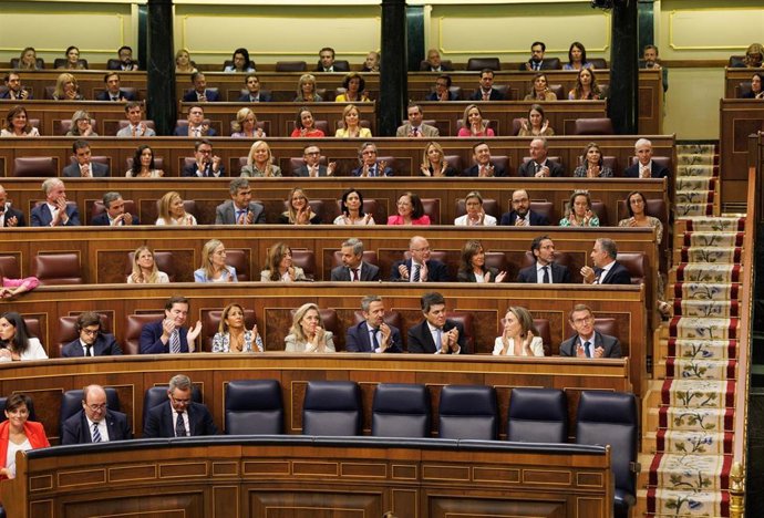 Vista de diputados durante una sesión plenaria, en el Congreso de los Diputados, a 21 de septiembre de 2023, en Madrid (España). El portavoz del PP y vicesecretario de Cultura y Sociedad Abierta del partido, Borja Sémper, ha defendido durante el pleno l