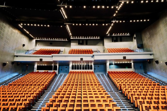 Archivo - Interior del Nuevo Teatro Infanta Leonor