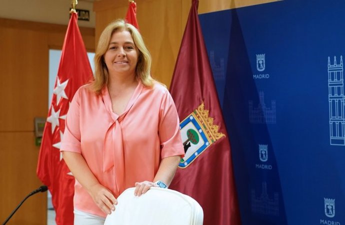 La vicealcaldesa, portavoz y delegada de Seguridad y Emergencias, Inma Sanz, a su llegada a la rueda de prensa tras la Junta de Gobierno