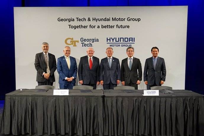 Georgia Tech y Hyundai Motor Group firman un memorando de entendimiento para colaborar en la movilidad del futuro.